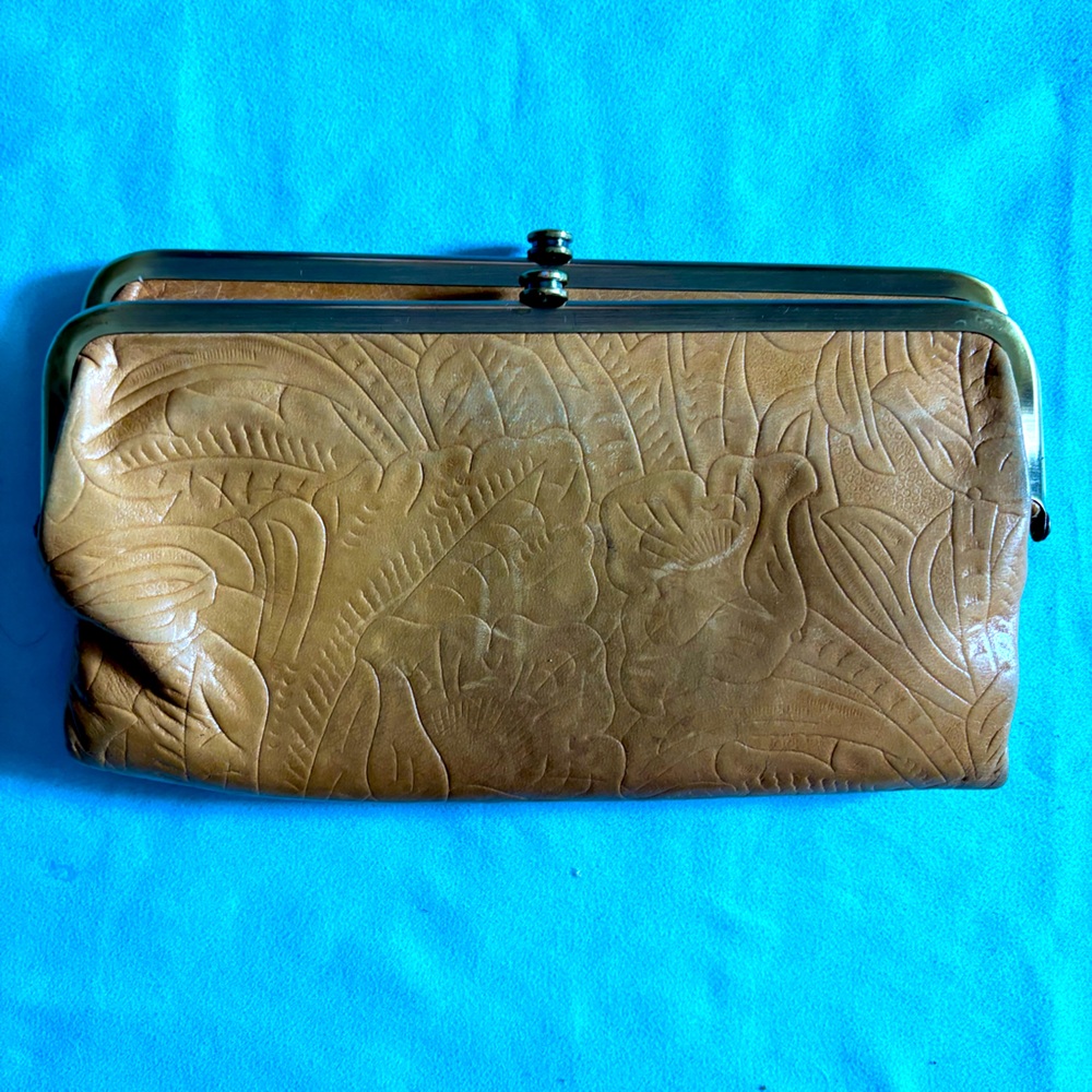 TAN HOBO EMBOSSED WALLET ,FIRM